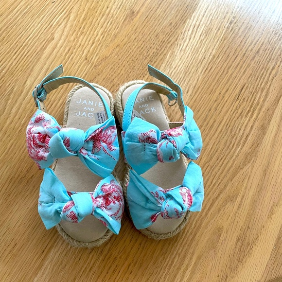 Janie and Jack Other - Janie and Jack toddler girl sandals. Size 6 summer sky